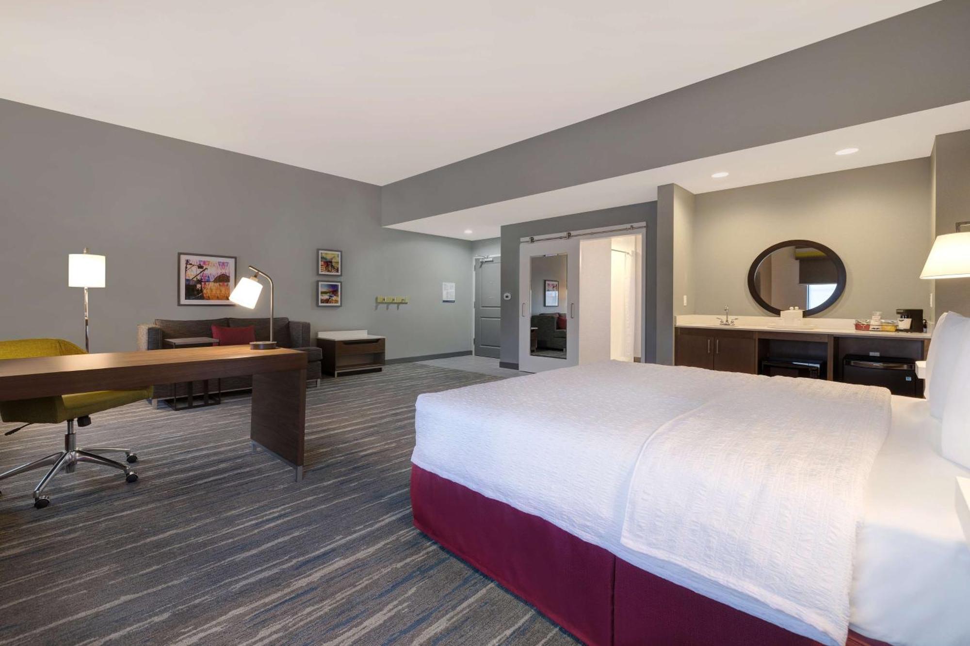 Hampton Inn & Suites Marina Zewnętrze zdjęcie