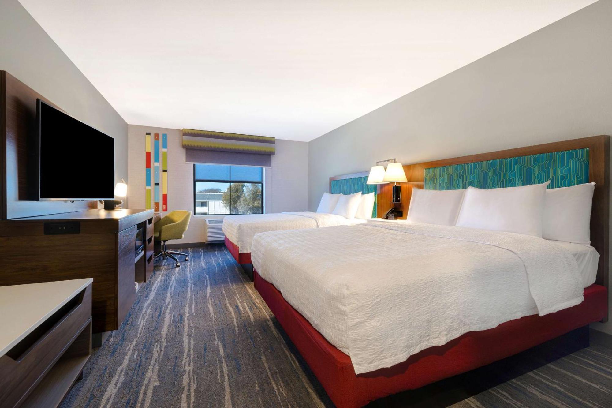 Hampton Inn & Suites Marina Zewnętrze zdjęcie